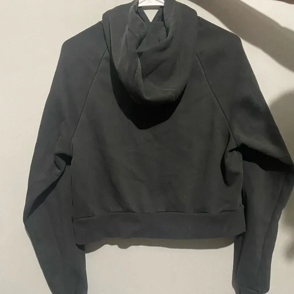 Greg crop top - Picture 2 of 3